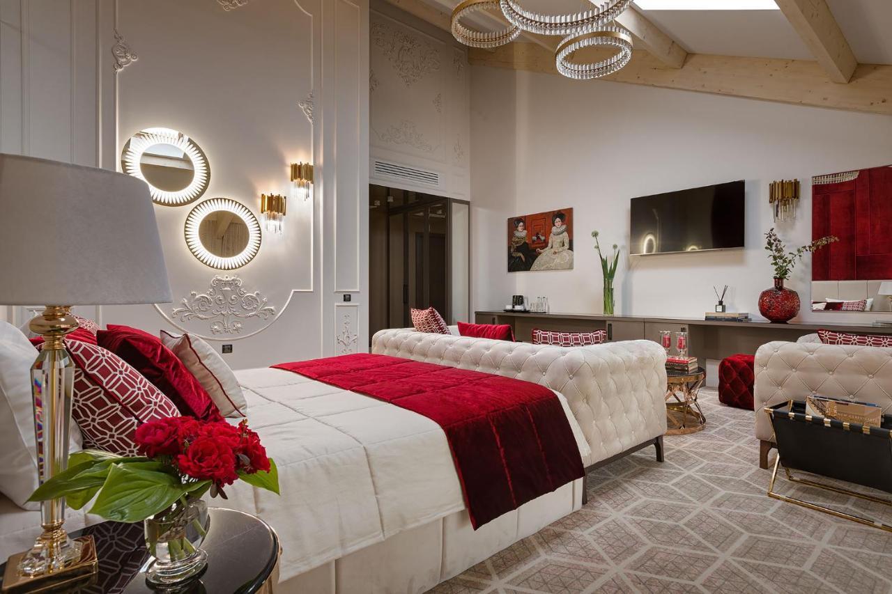 Equides Club Hotel Lesniki ภายนอก รูปภาพ